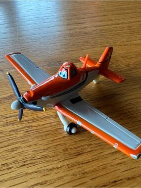 Disney Pixar Planes Dusty Crophopper Diecast Toy -